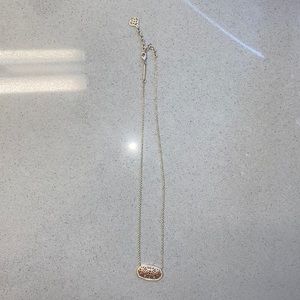 Kendra Scott necklace